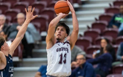 The Griff vs the Griffins: Men’s basketball edition